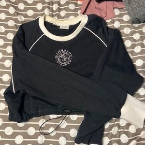 Cropped sweatshirt